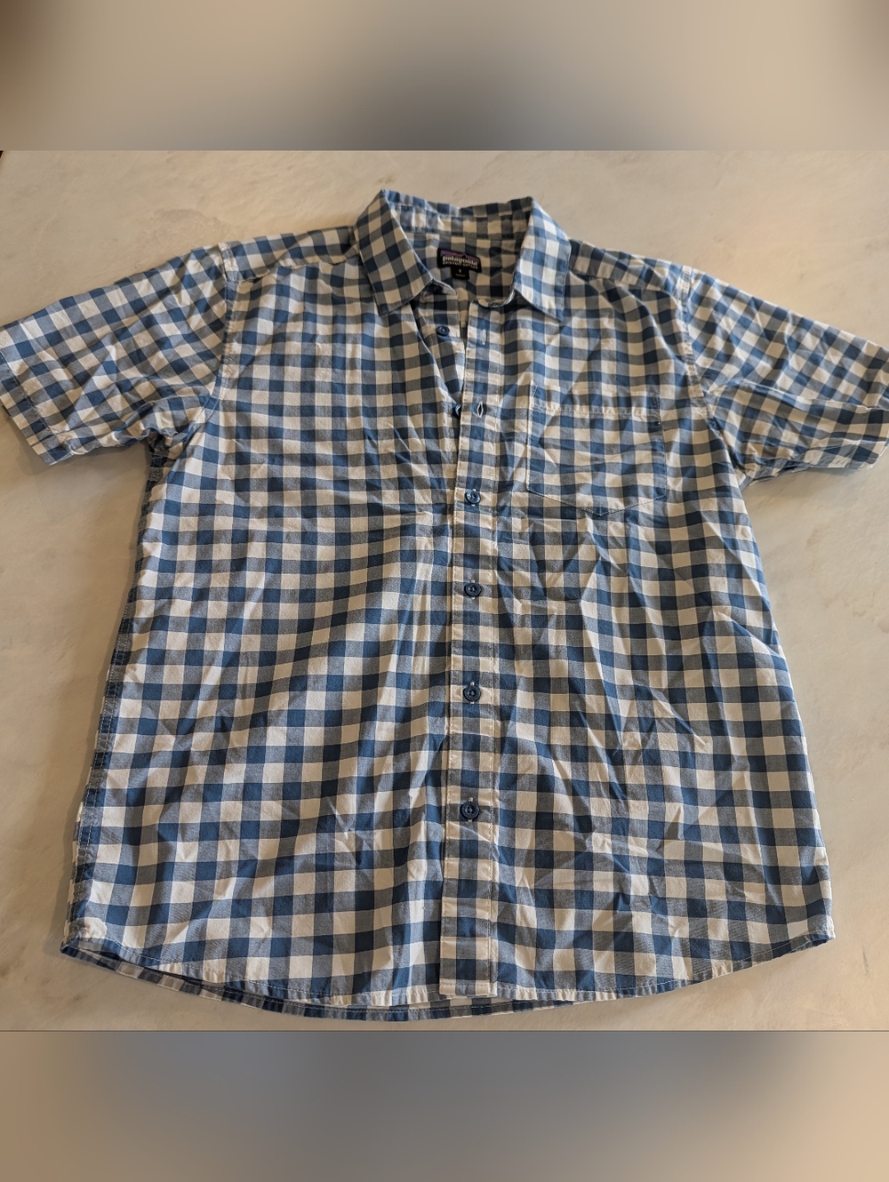 Patagonia Men's Small Blue White Plaid Fezzman Button-Up Short Sleeve Shirt